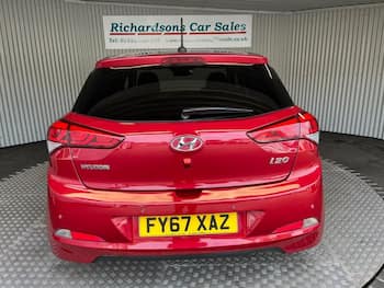 Used Hyundai i20 2017 for sale - 79818802: Photo