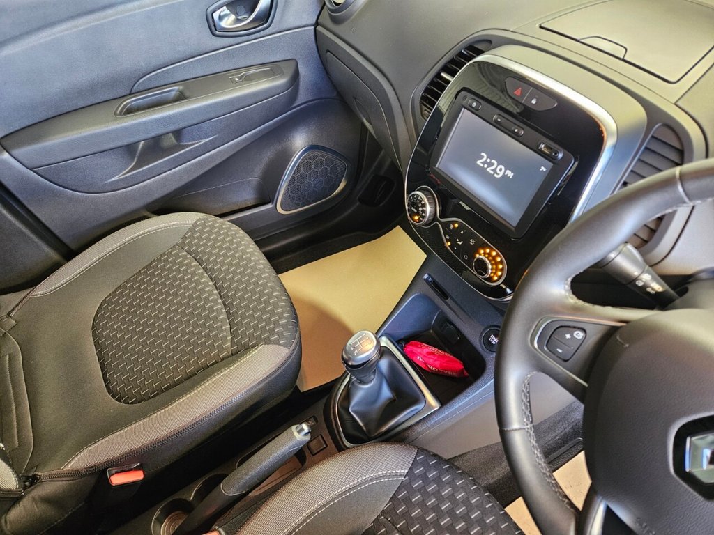 Used Renault Captur 2018 for sale - 76841261: Photo 14