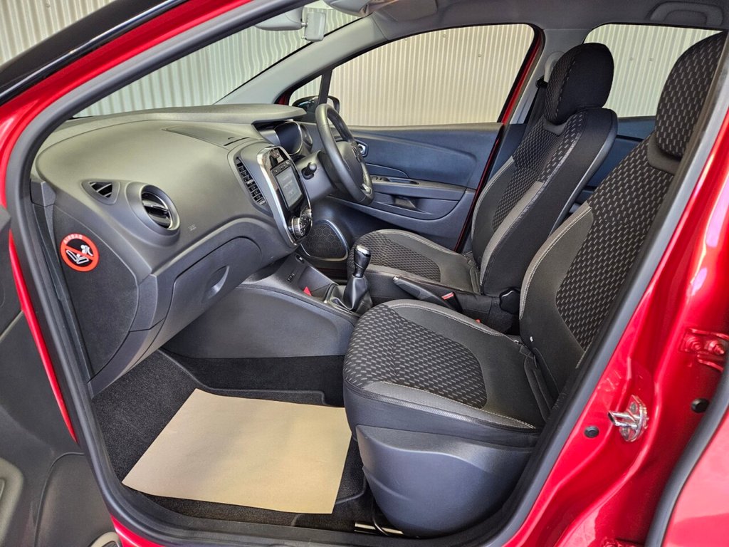 Used Renault Captur 2018 for sale - 76841261: Photo 27