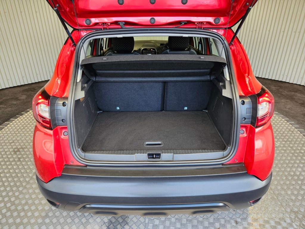 Used Renault Captur 2018 for sale - 76841261: Photo 5