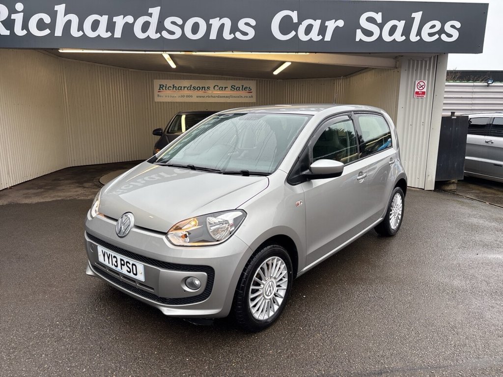 Used Volkswagen up! 2013 for sale - 77547470: Photo 1