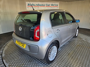 Used Volkswagen up! 2013 for sale - 77547470: Photo