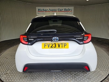 Used Toyota Yaris 2023 for sale - 78650237: Photo