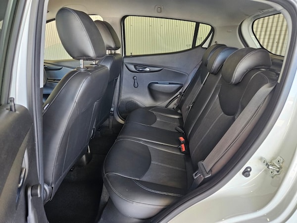 Used Vauxhall Viva 2016 for sale - 76323132: Photo 32