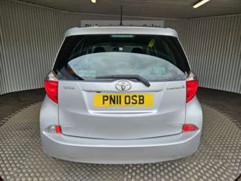 Used Toyota Verso 2011 for sale - 74796116: Photo