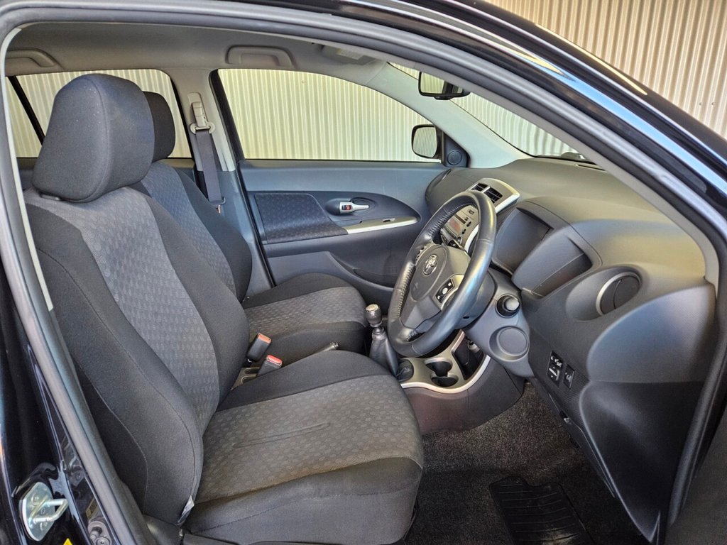 Used Toyota Urbancruiser 2009 for sale - 76768400: Photo 18