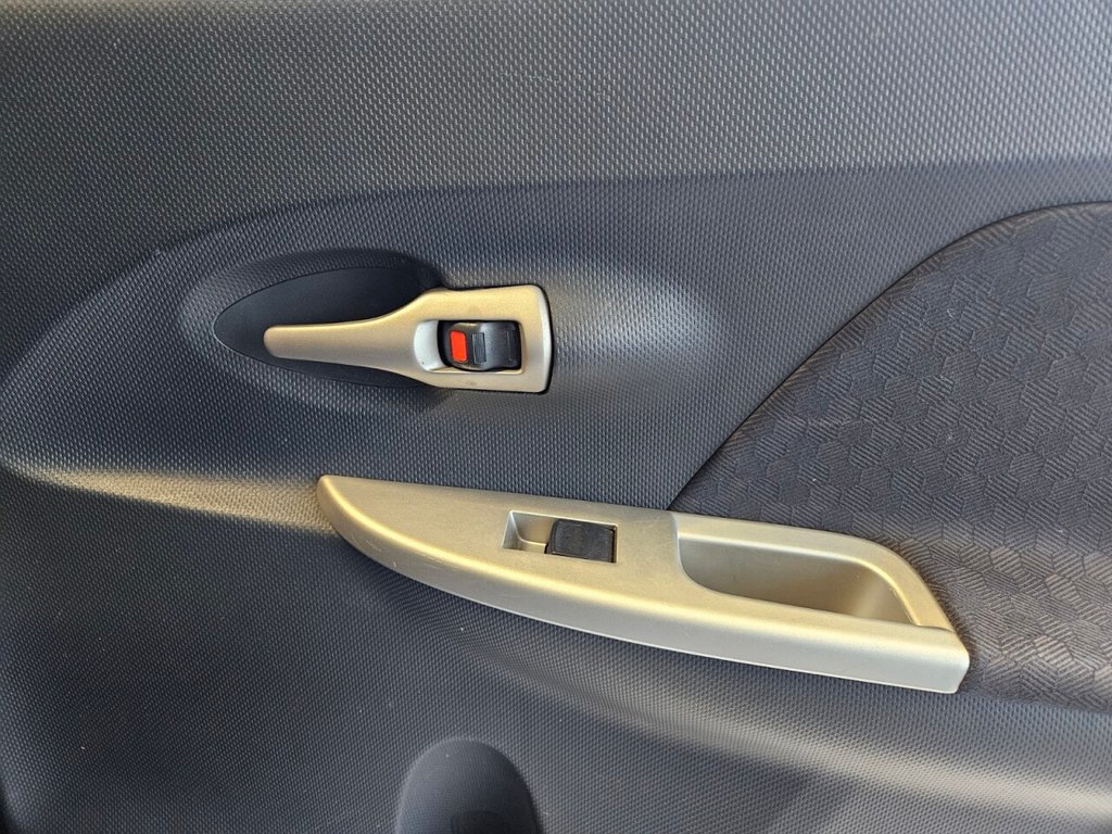 Used Toyota Urbancruiser 2009 for sale - 76768400: Photo 24