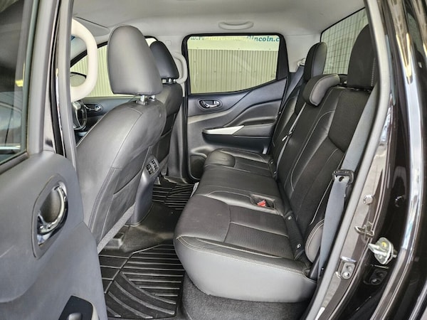 Used Nissan Navara 2020 for sale - 75831115: Photo 34
