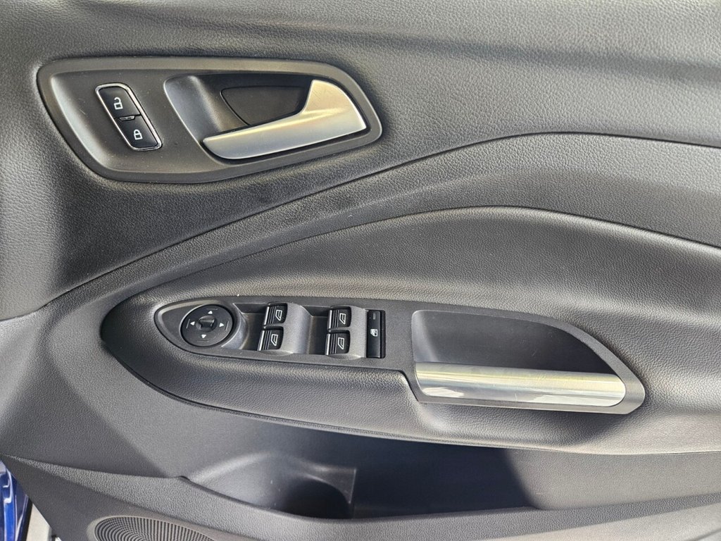 Used Ford Kuga 2016 for sale - 76080752: Photo 33
