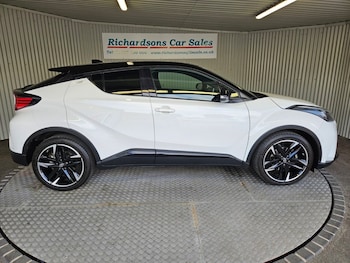 Used Toyota C-HR 2022 for sale - 79244939: Photo