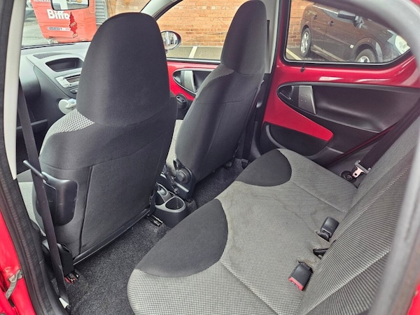 Used Toyota AYGO 2014 for sale - 76256290: Photo 12