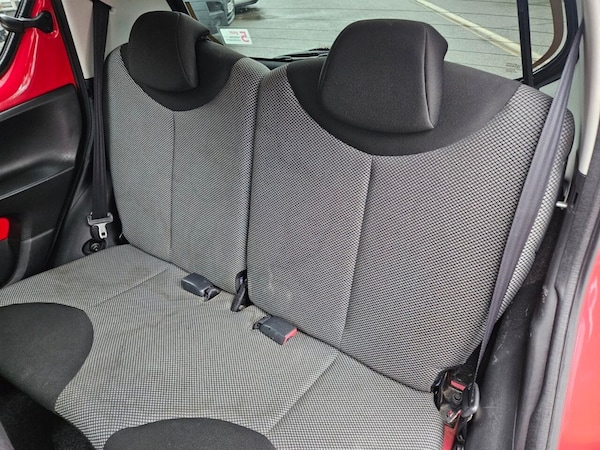 Used Toyota AYGO 2014 for sale - 76256290: Photo 13