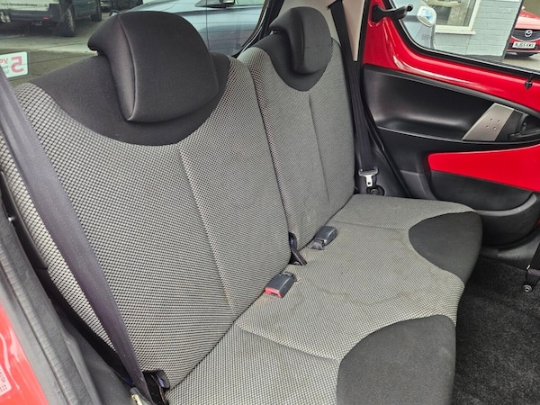 Used Toyota AYGO 2014 for sale - 76256290: Photo 16