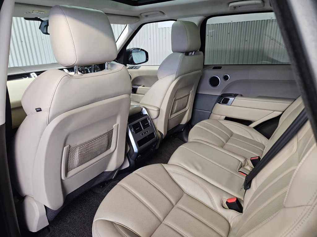 Used Land Rover Range Rover Sport 2015 for sale - 77547094: Photo 46