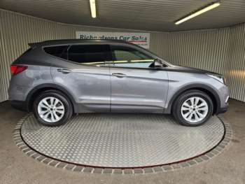 Used Hyundai Santa Fe 2016 for sale - 75276029: Photo