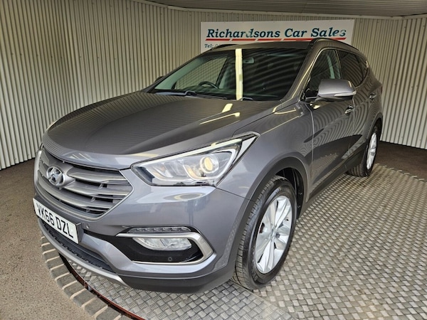 Used Hyundai Santa Fe 2016 for sale - 75276029: Photo 8