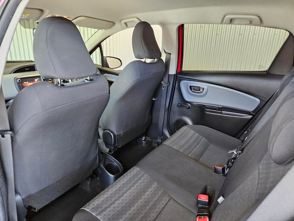Used Toyota Yaris 2016 for sale - 75473616: Photo 37