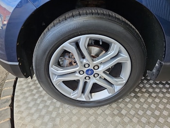 Used Ford Edge 2017 for sale - 76570223: Photo