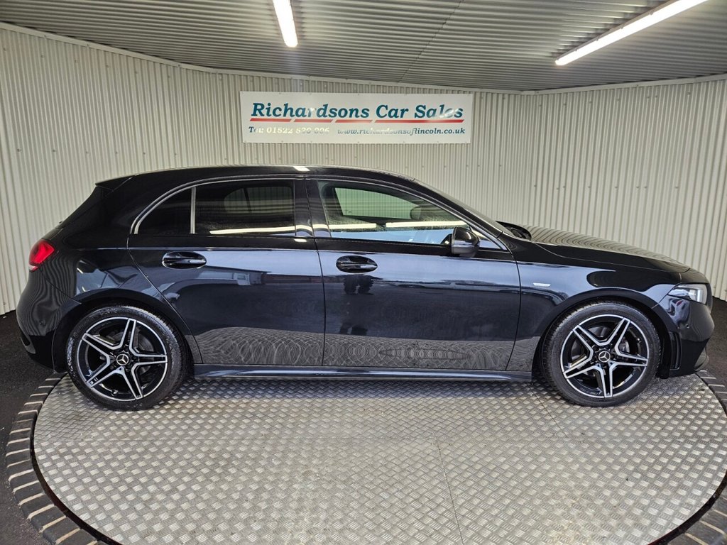 Used Mercedes-Benz A-Class 2022 for sale - 76985932: Photo 2