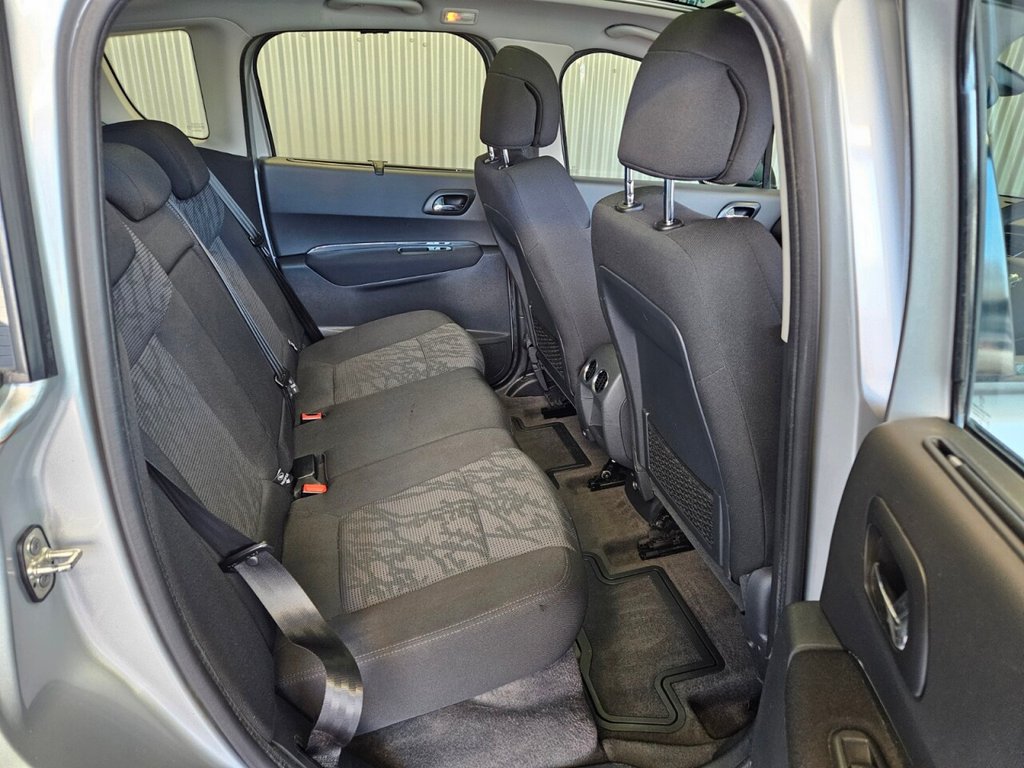 Used Peugeot 3008 2011 for sale - 77356594: Photo 25