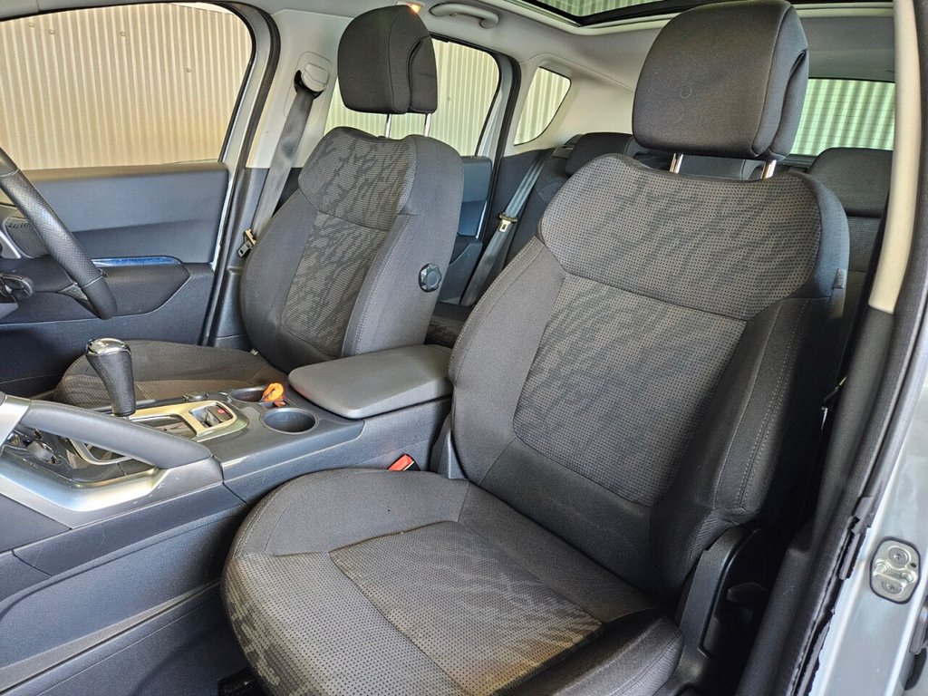 Used Peugeot 3008 2011 for sale - 77356594: Photo 35
