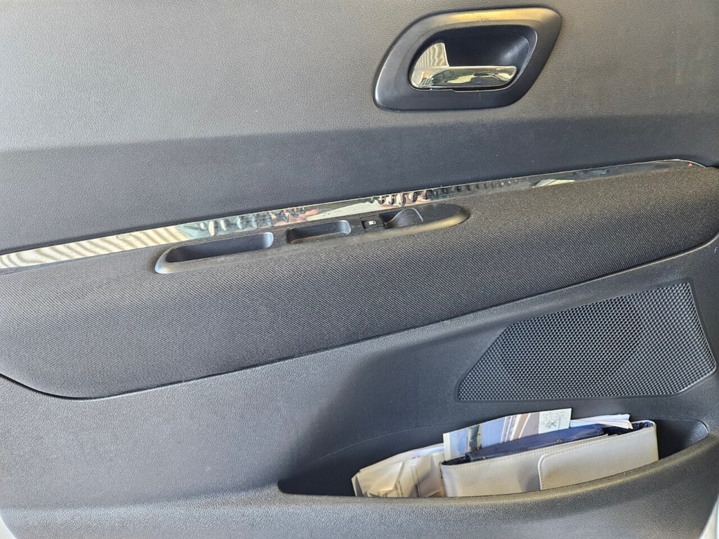 Used Peugeot 3008 2011 for sale - 77356594: Photo 37