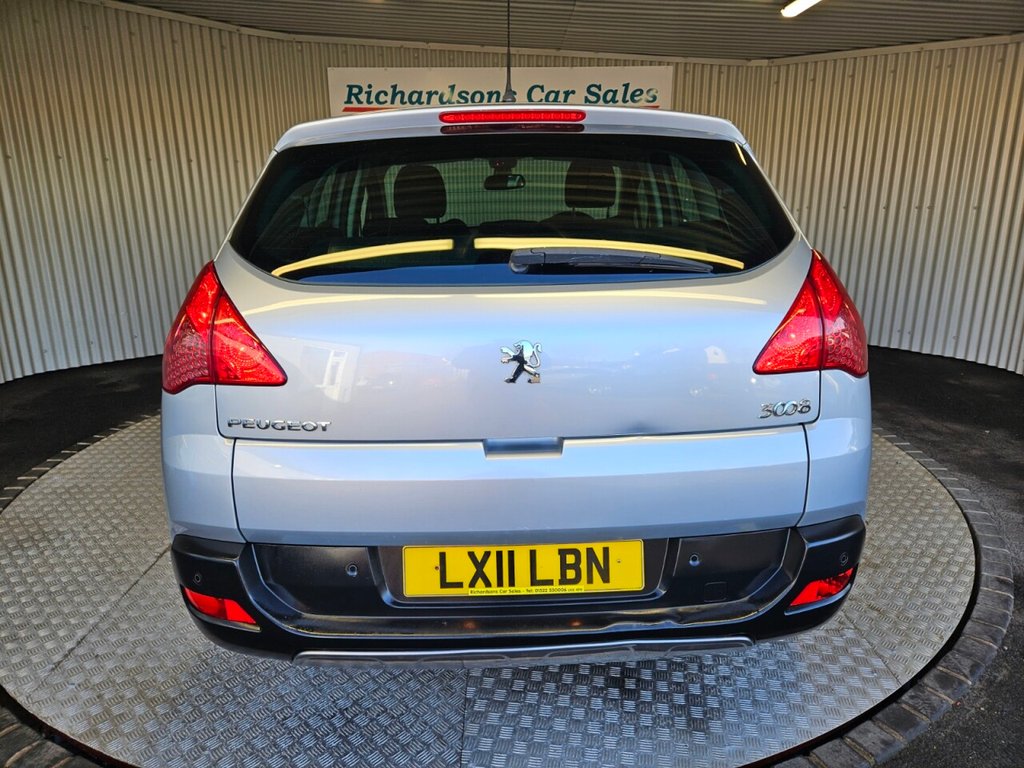 Used Peugeot 3008 2011 for sale - 77356594: Photo 5