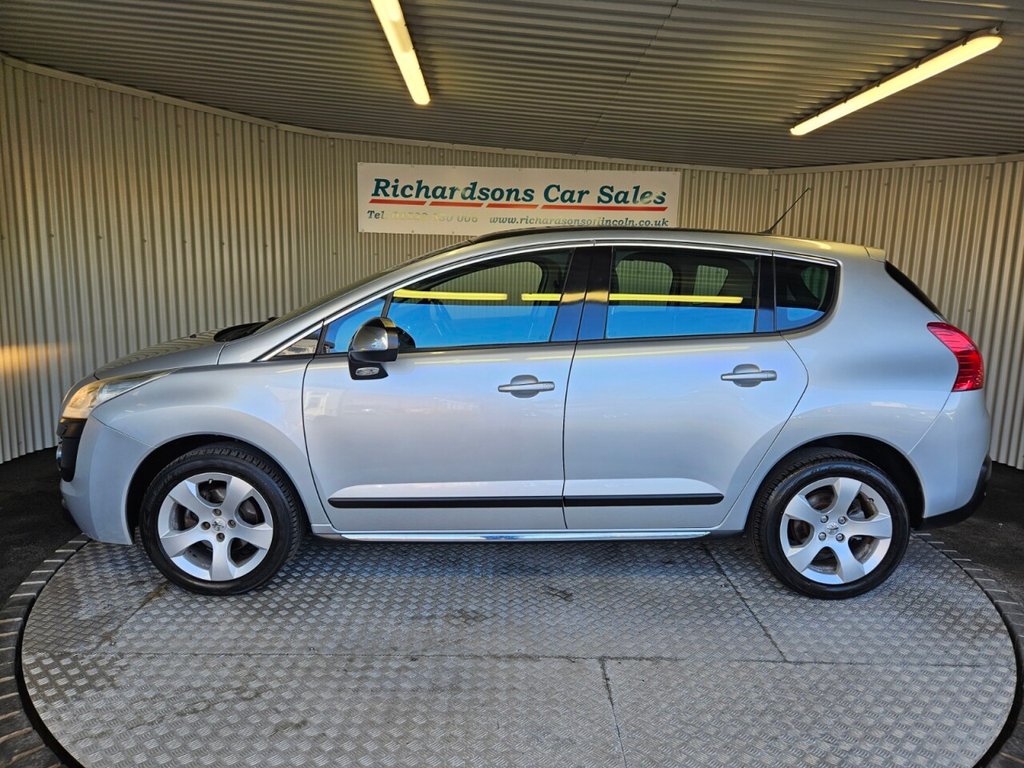 Used Peugeot 3008 2011 for sale - 77356594: Photo 8