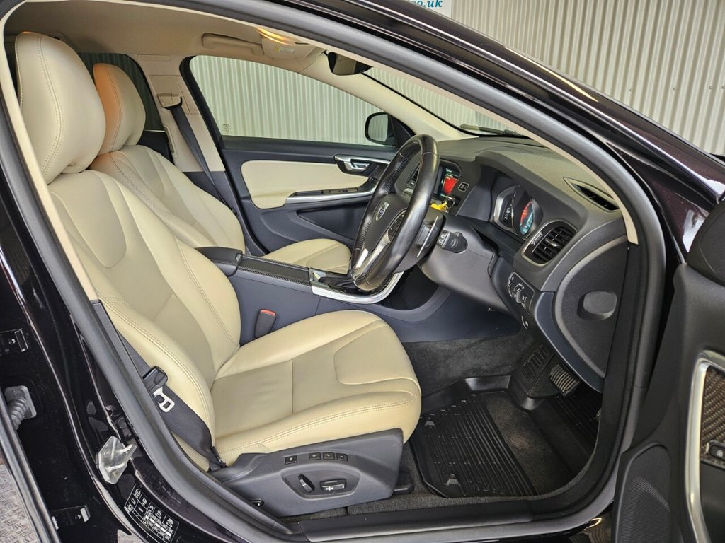 Used Volvo V60 2016 for sale - 76057035: Photo 26