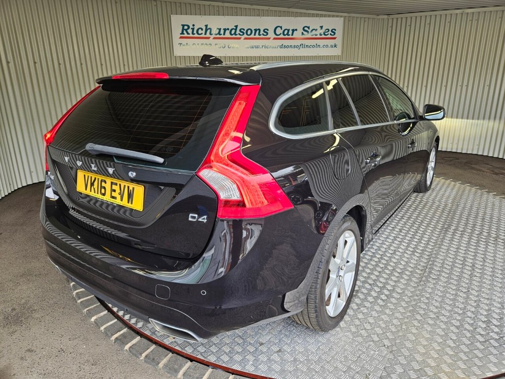 Used Volvo V60 2016 for sale - 76057035: Photo 3