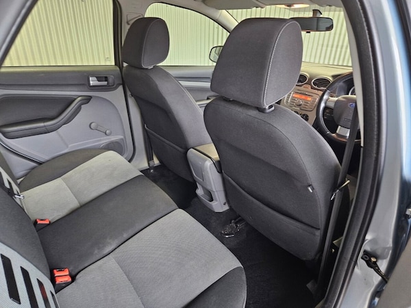 Used Ford Focus 2009 for sale - 76256250: Photo 20