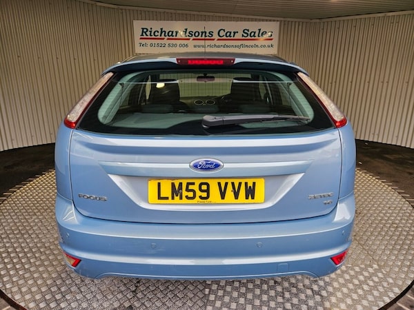 Used Ford Focus 2009 for sale - 76256250: Photo 4