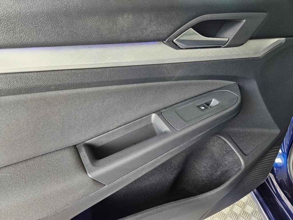 Used Volkswagen Golf 2021 for sale - 77765573: Photo 40