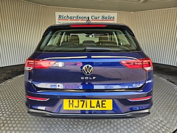 Used Volkswagen Golf 2021 for sale - 77765573: Photo