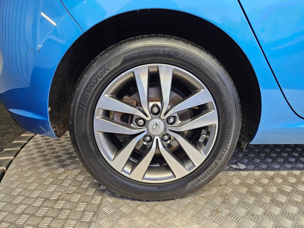 Used Hyundai i30 2017 for sale - 76883580: Photo 11