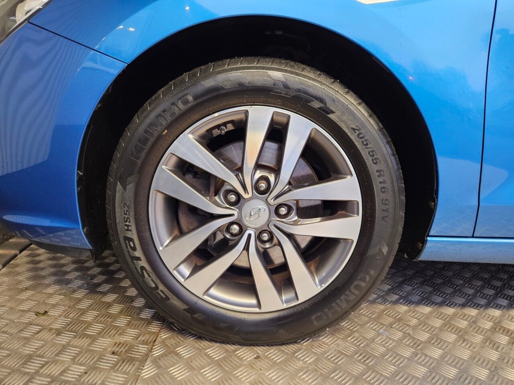 Used Hyundai i30 2017 for sale - 76883580: Photo 13