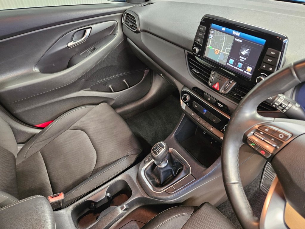 Used Hyundai i30 2017 for sale - 76883580: Photo 17