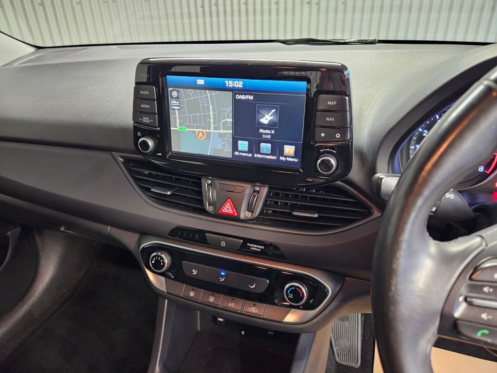 Used Hyundai i30 2017 for sale - 76883580: Photo 19