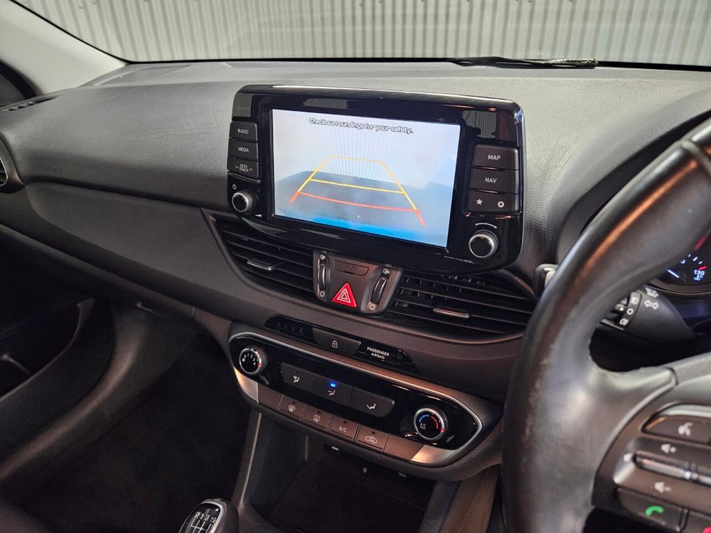 Used Hyundai i30 2017 for sale - 76883580: Photo 20