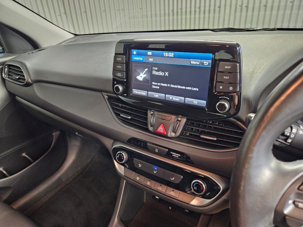 Used Hyundai i30 2017 for sale - 76883580: Photo 21