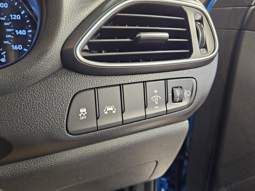 Used Hyundai i30 2017 for sale - 76883580: Photo 25