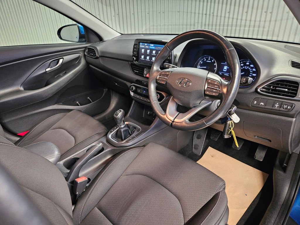 Used Hyundai i30 2017 for sale - 76883580: Photo 26