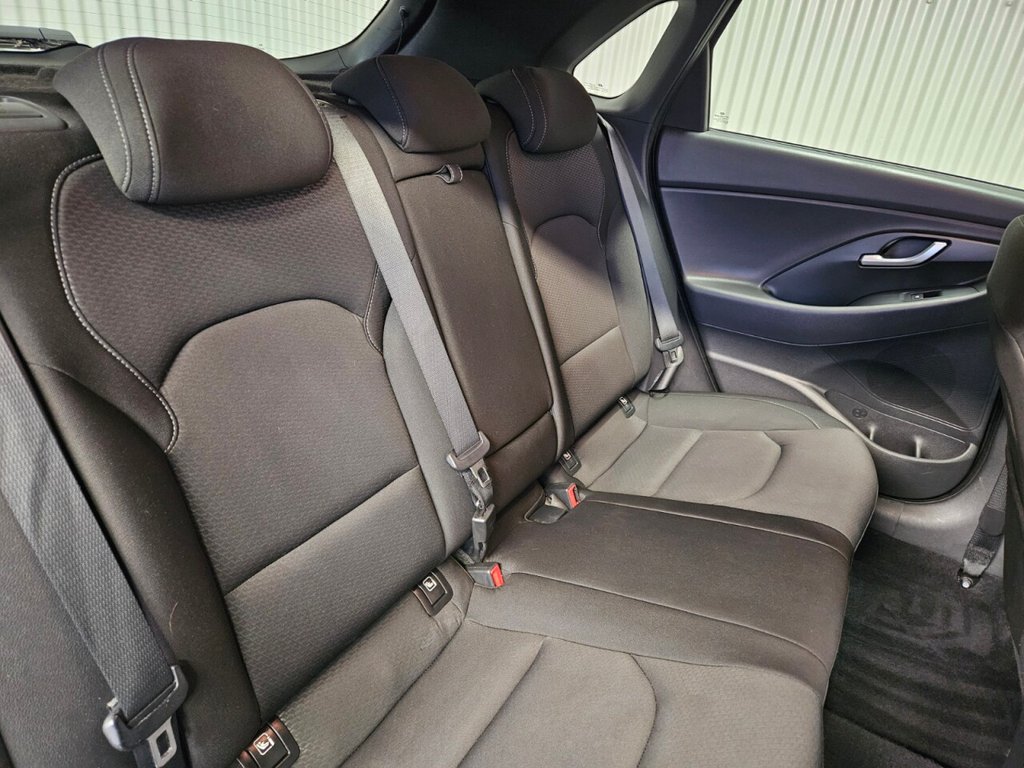 Used Hyundai i30 2017 for sale - 76883580: Photo 32