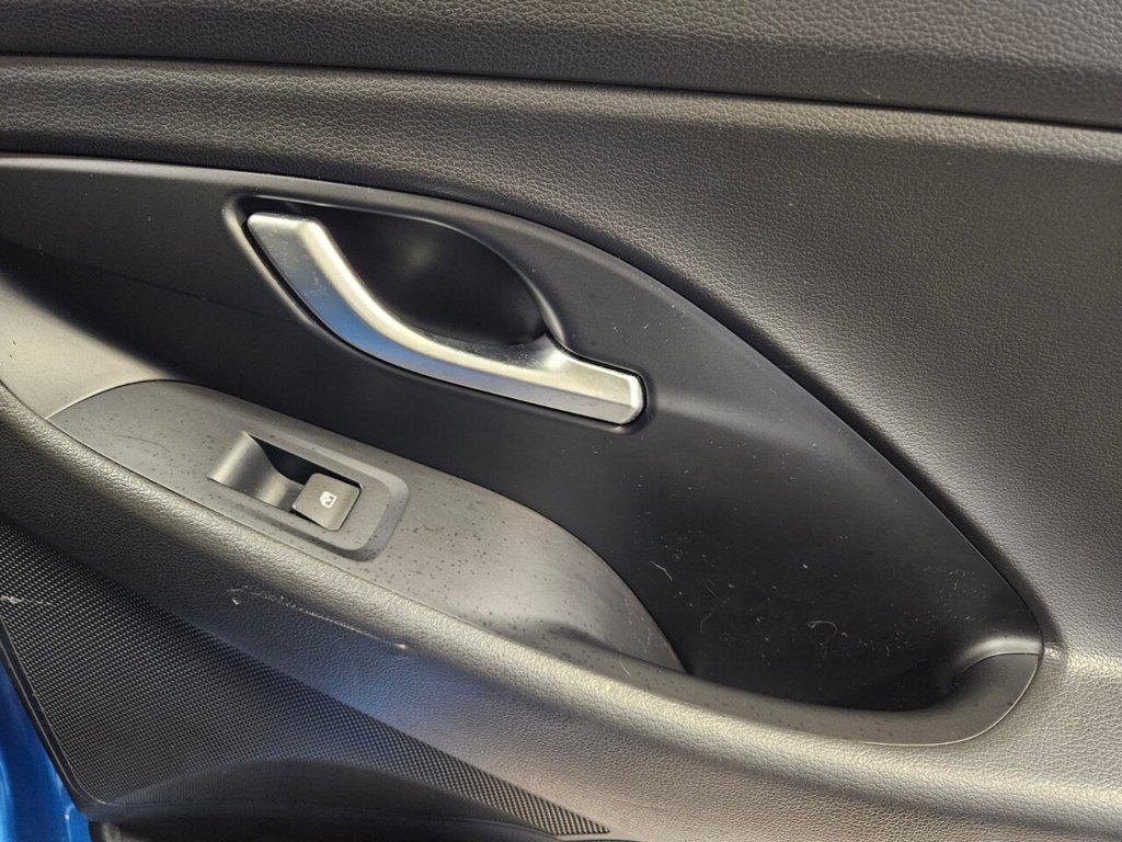 Used Hyundai i30 2017 for sale - 76883580: Photo 33