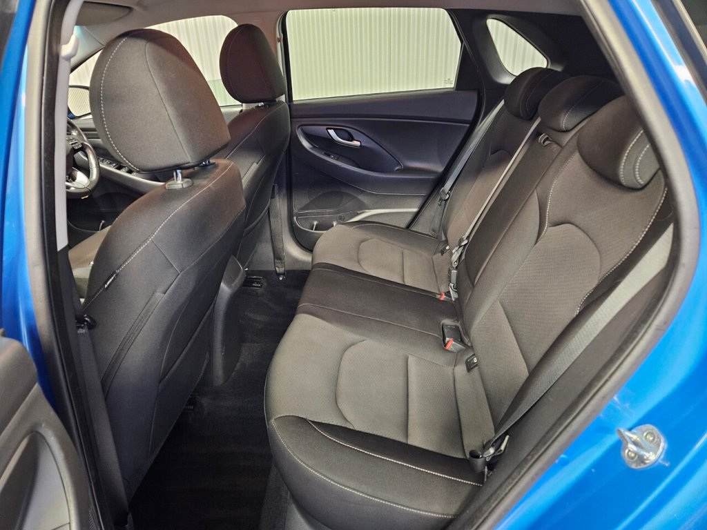 Used Hyundai i30 2017 for sale - 76883580: Photo 35