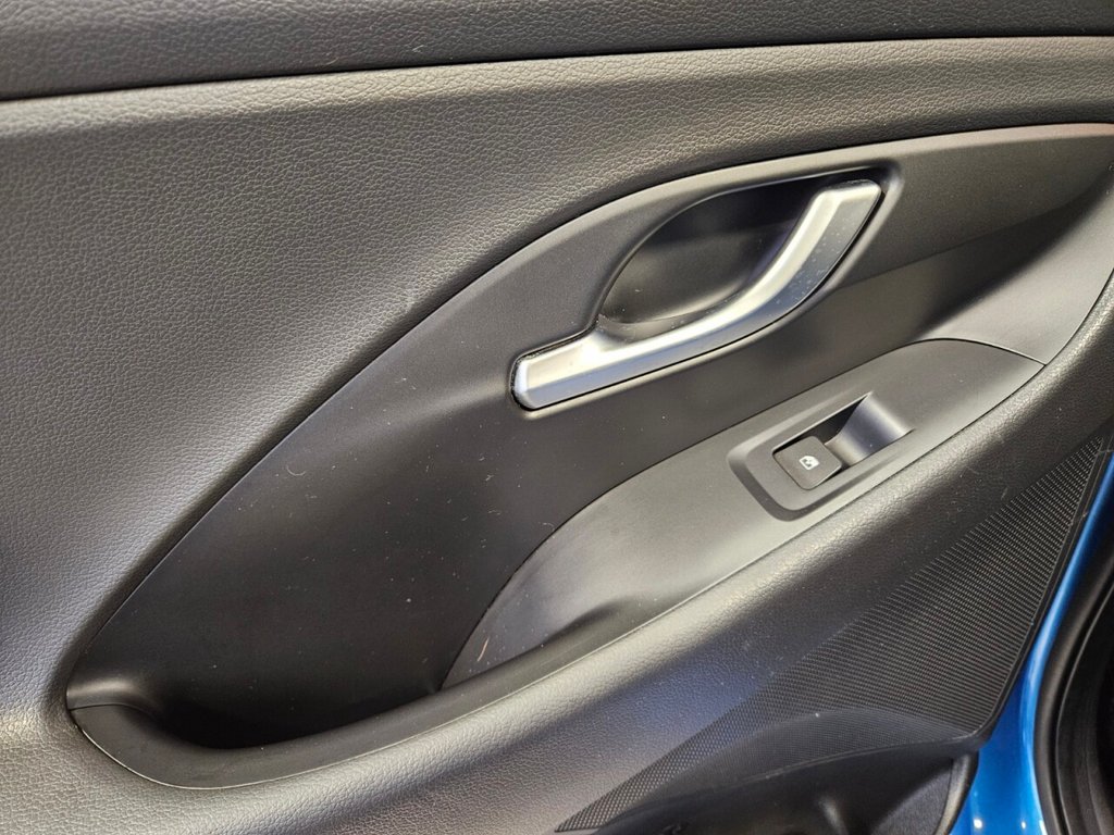 Used Hyundai i30 2017 for sale - 76883580: Photo 37