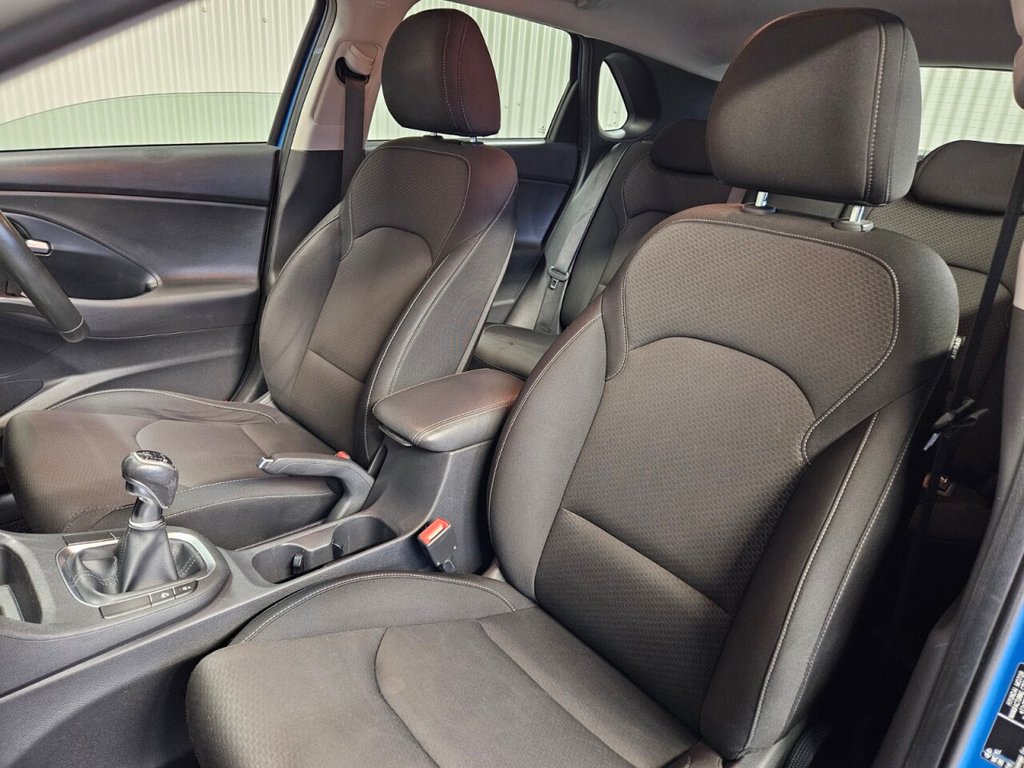 Used Hyundai i30 2017 for sale - 76883580: Photo 40