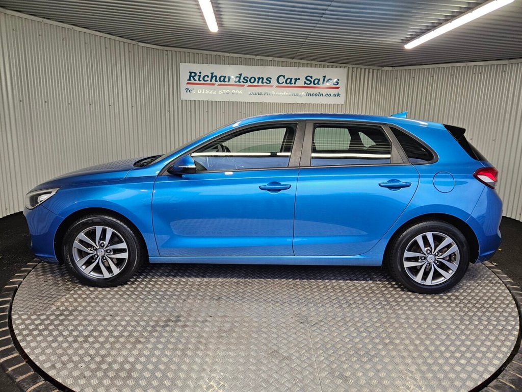 Used Hyundai i30 2017 for sale - 76883580: Photo 7