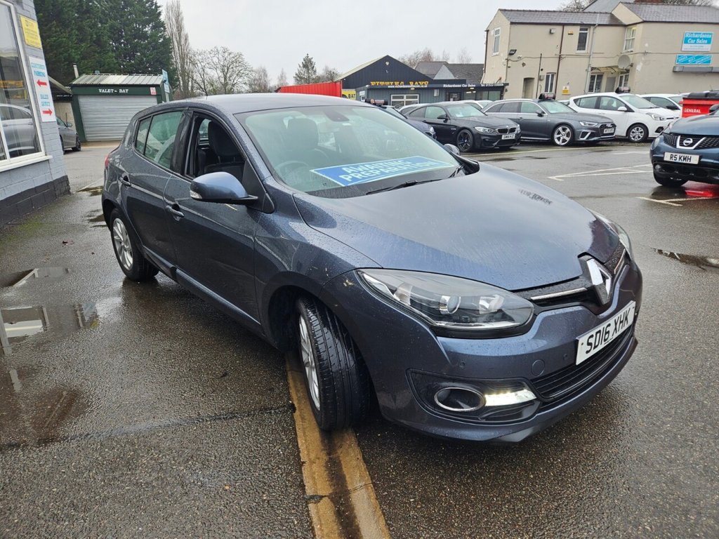 Used Renault Megane 2016 for sale - 77287824: Photo 2