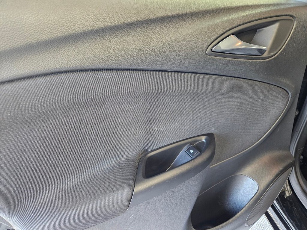 Used Vauxhall Astra 2018 for sale - 78167561: Photo 33